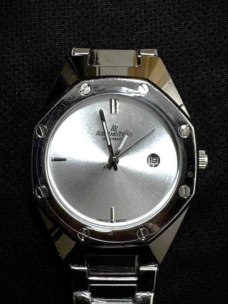 Audemars Piguet Royal Oak Silver Dial Automatic Luxury Men’s Watch