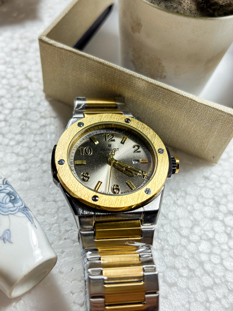 Hublot Classic Fusion Champagne Dial – Premium Two-Tone