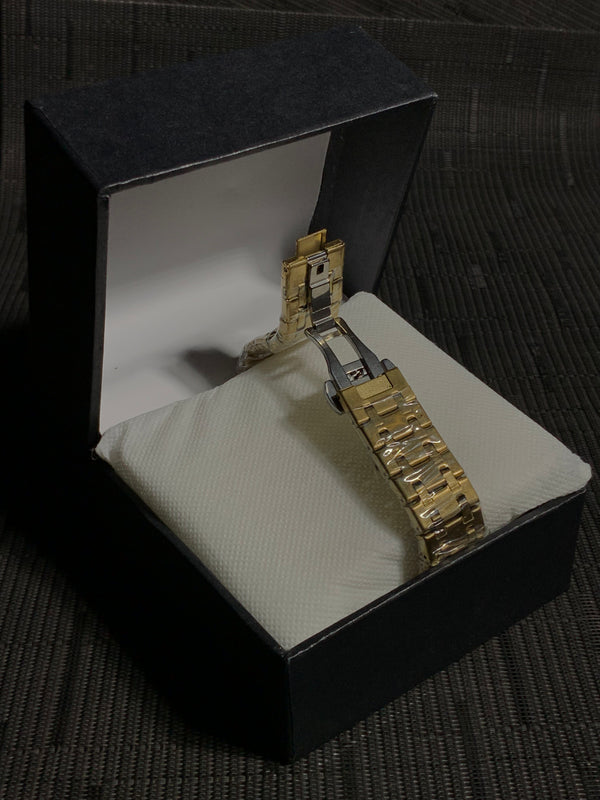 Audemars Piguet Royal Oak Blue Dial – Premium First Copy Gold Edition